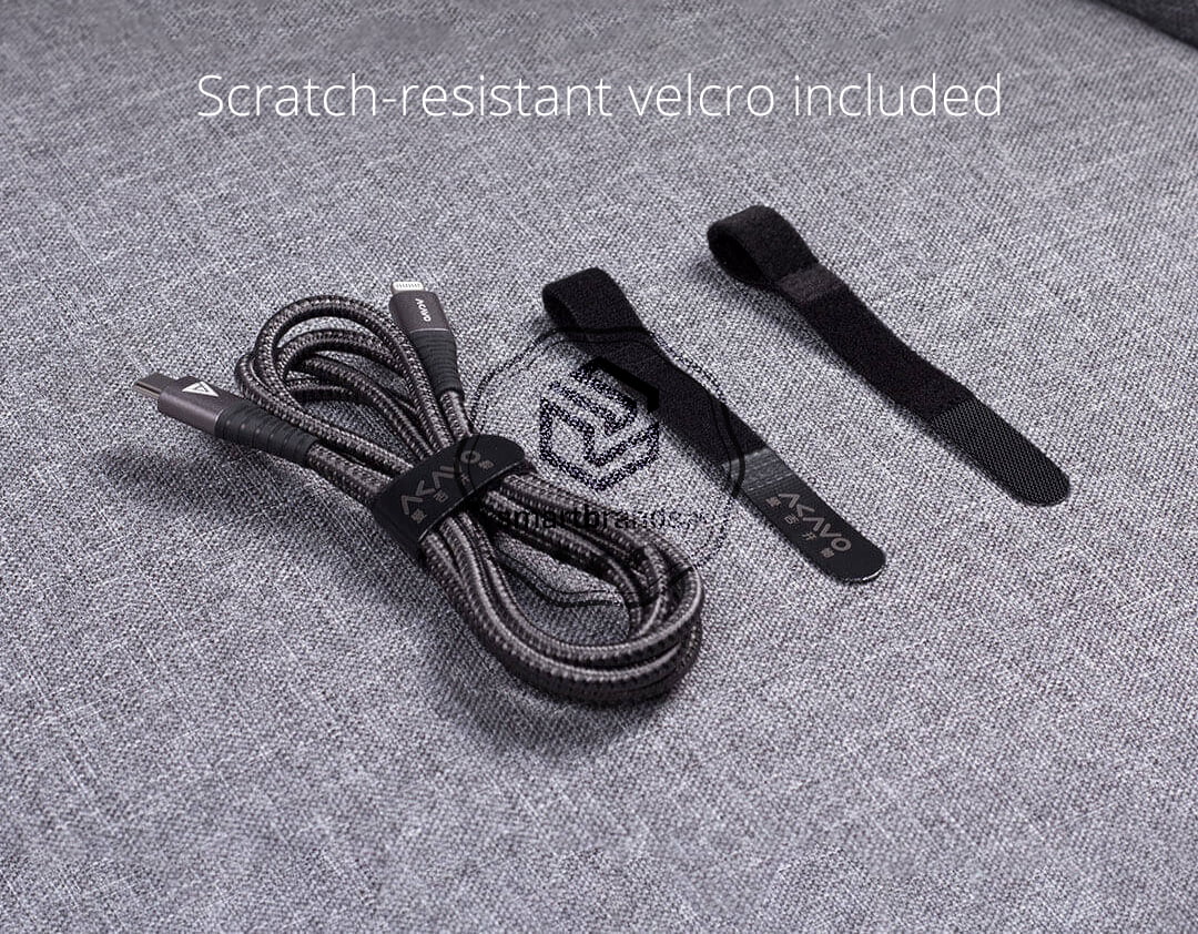 Scratch-resistant velcro included